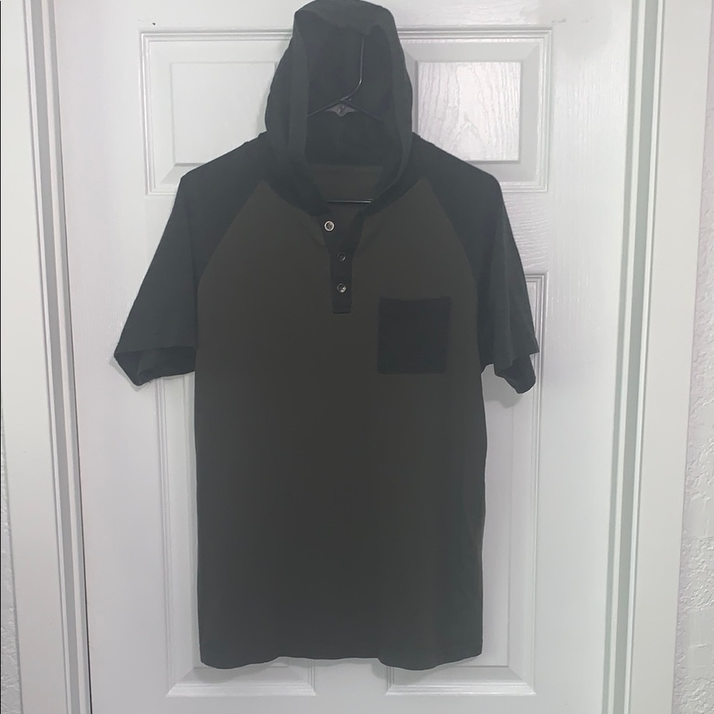 Black and Gray Sweatshirt with Classic Polo Style